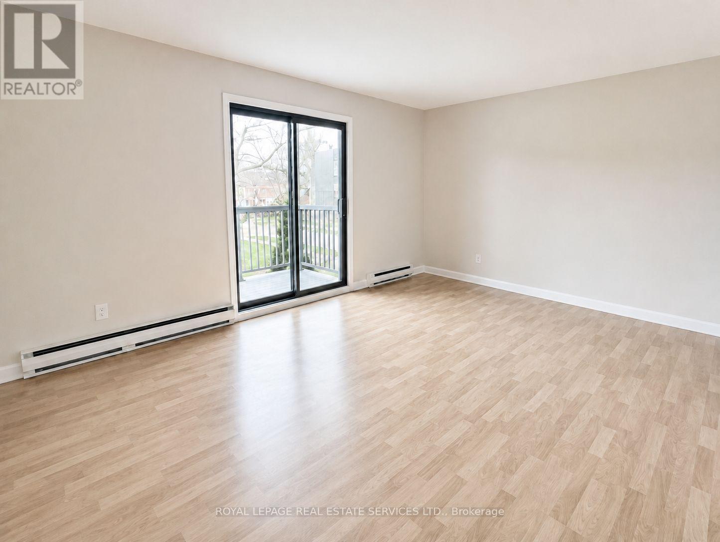 3 - 2329 Belyea Street, Oakville, Ontario  L6L 1N4 - Photo 6 - W13620120