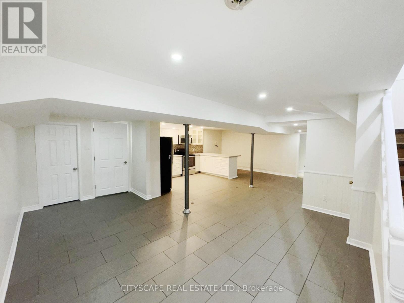 3 Gervais Drive, Brampton, Ontario  L6Y 2V3 - Photo 35 - W13620344