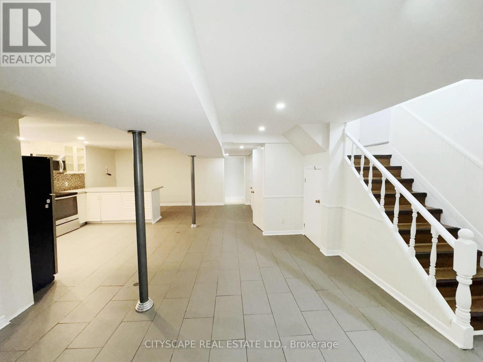 3 Gervais Drive, Brampton, Ontario  L6Y 2V3 - Photo 36 - W13620344