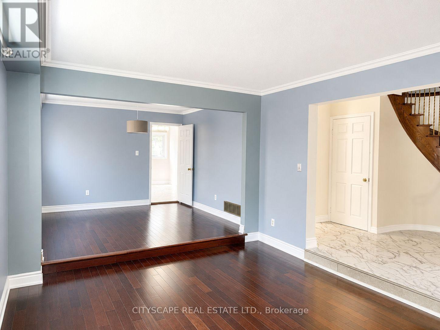 3 Gervais Drive, Brampton, Ontario  L6Y 2V3 - Photo 6 - W13620344