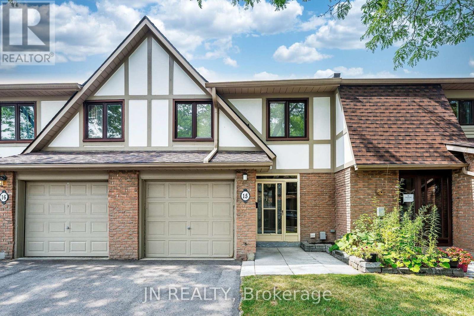 15 GATWICK LANE, Brampton, Ontario