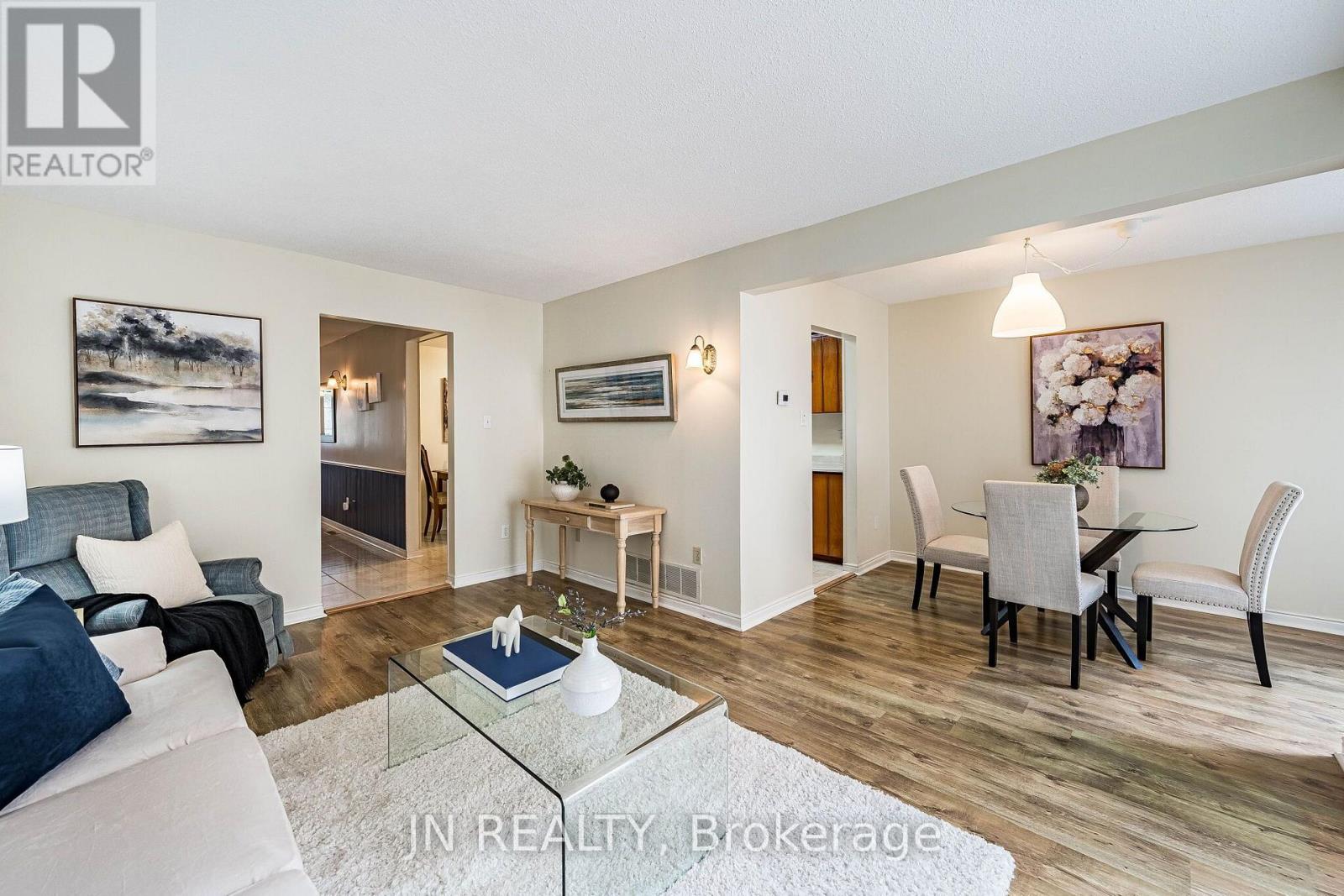 15 Gatwick Lane, Brampton, Ontario L6S 2E4 - Photo 9 - W13620350