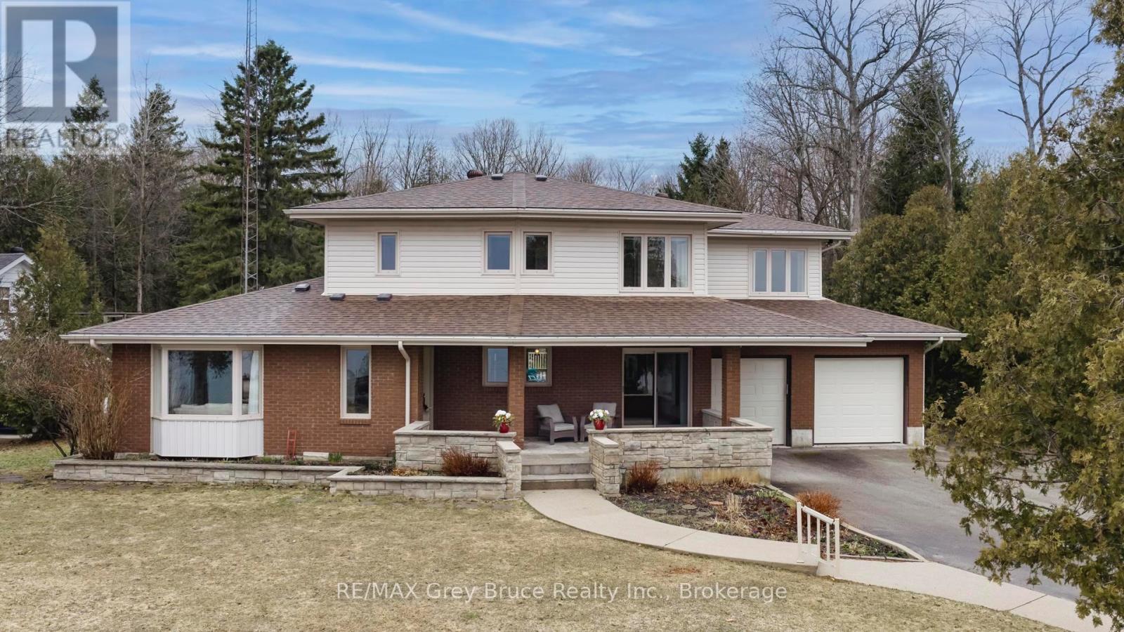 122 Cottage Lane, Georgian Bluffs, Ontario  N4K 5N4 - Photo 5 - X12993580