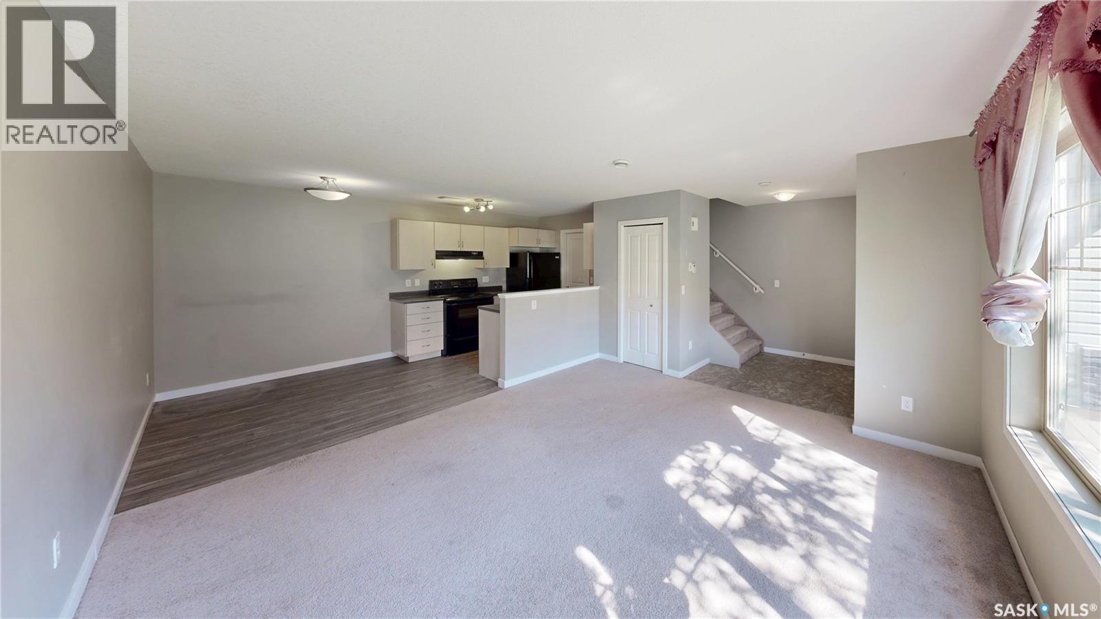 110 5055 James Hill Road, Regina, Saskatchewan  S4W 0B9 - Photo 5 - SK043969