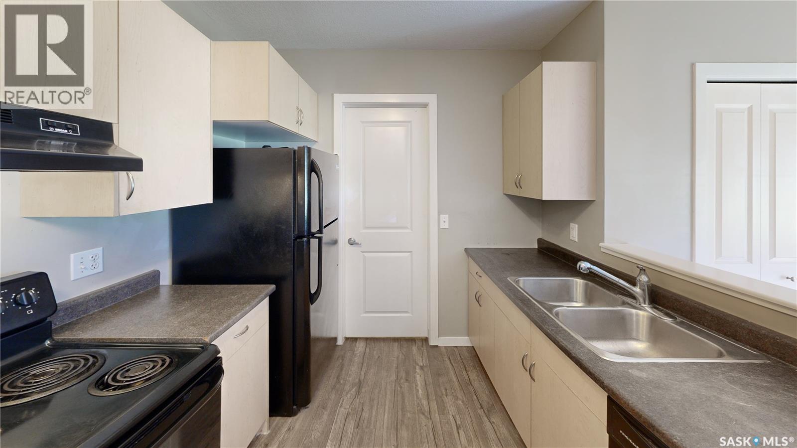 110 5055 James Hill Road, Regina, Saskatchewan  S4W 0B9 - Photo 9 - SK043969
