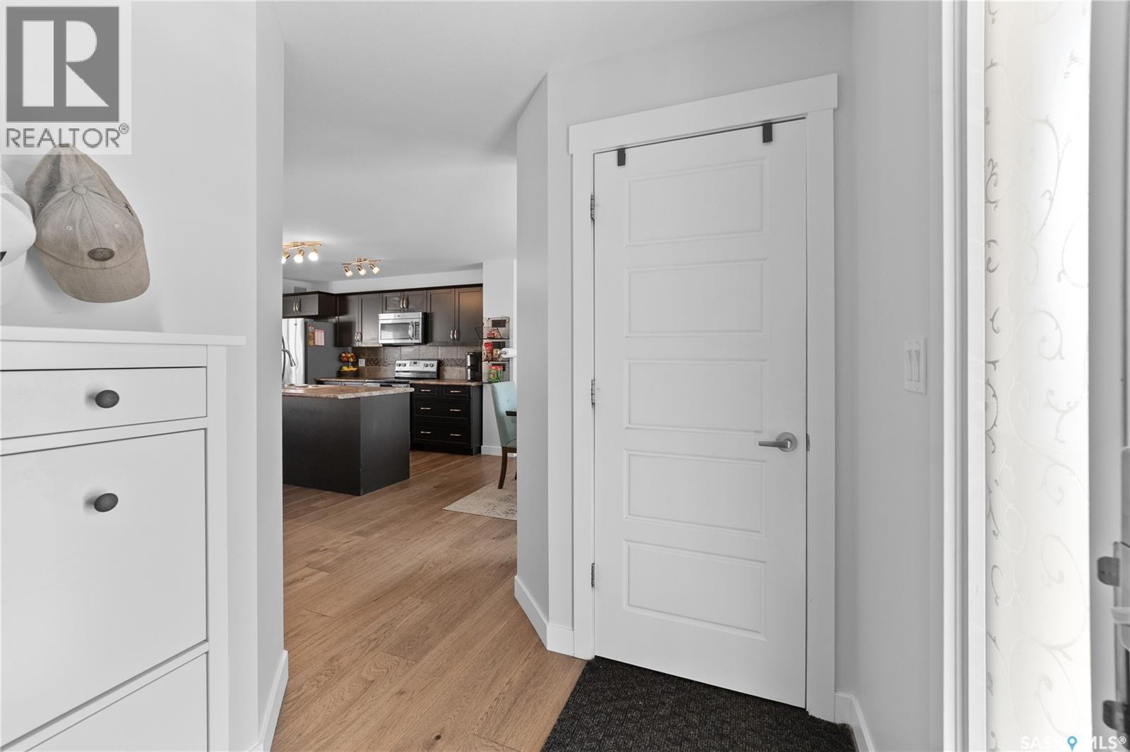 4538 Green Rock Road E, Regina, Saskatchewan  S4V 3K4 - Photo 5 - SK043936