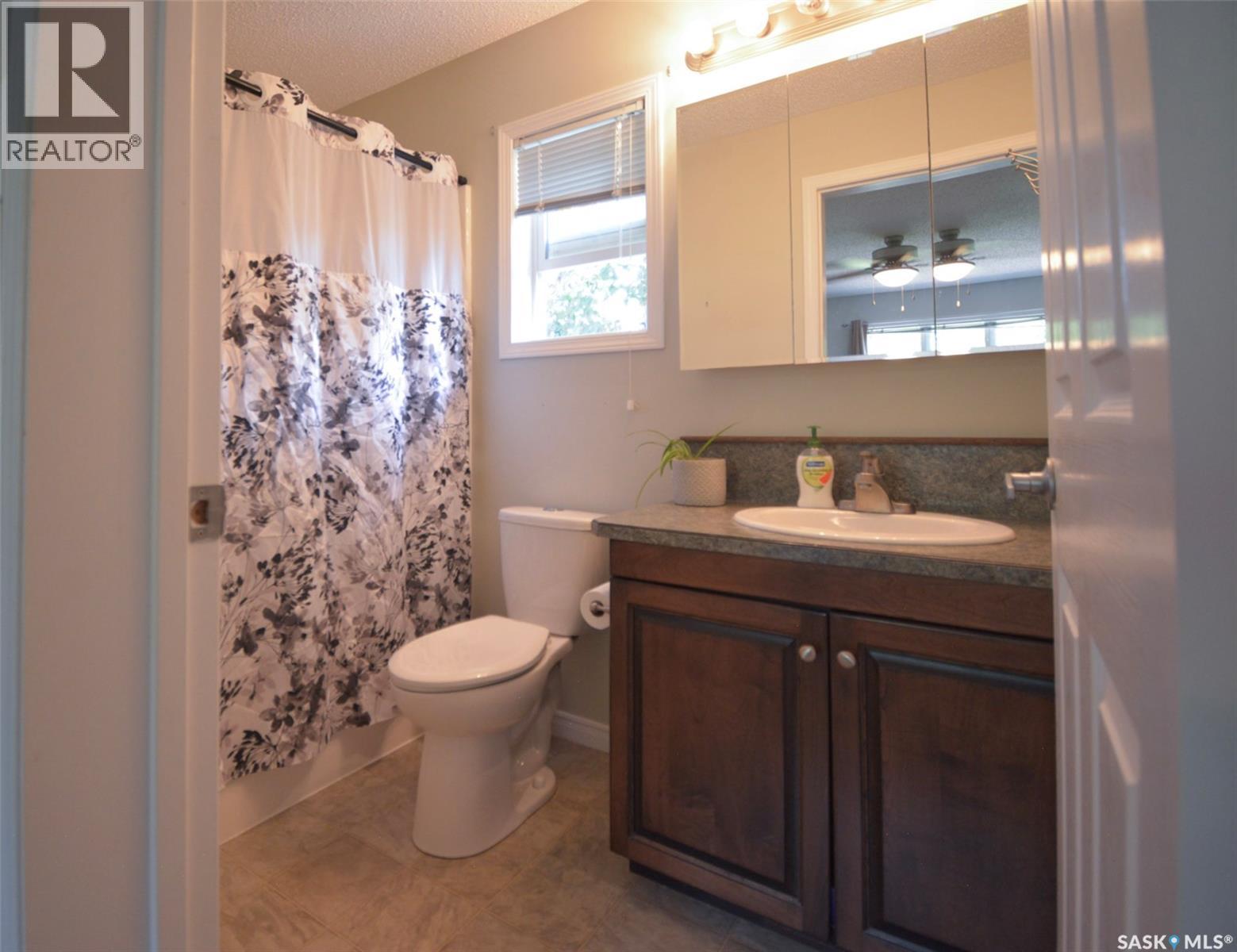 520 Assiniboia Avenue, Southey, Saskatchewan S0G 4P0 - Photo 28 - SK043899