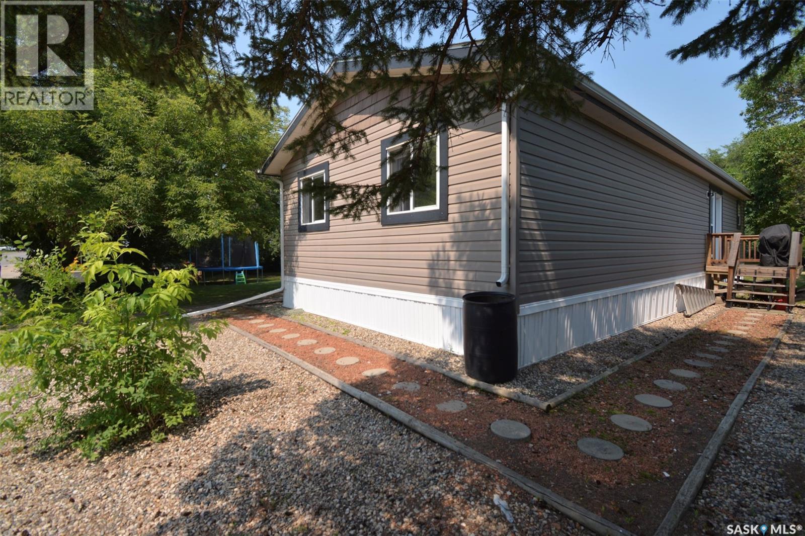 520 Assiniboia Avenue, Southey, Saskatchewan S0G 4P0 - Photo 42 - SK043899