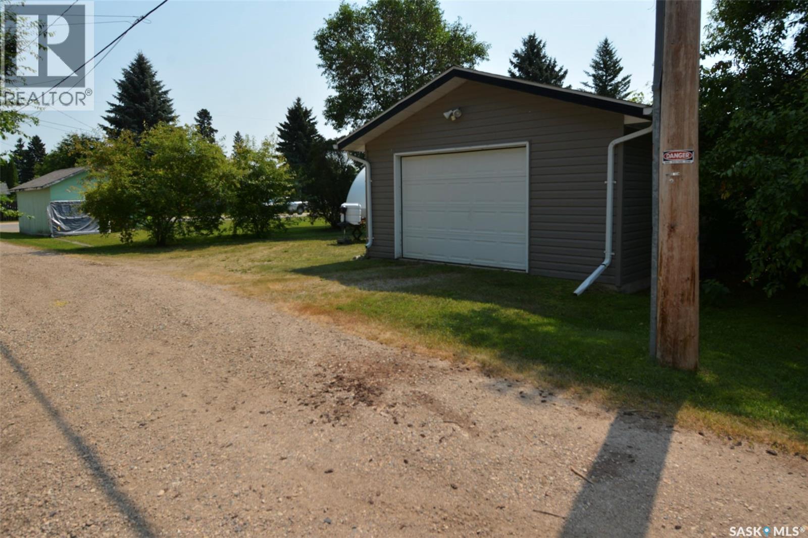 520 Assiniboia Avenue, Southey, Saskatchewan S0G 4P0 - Photo 57 - SK043899
