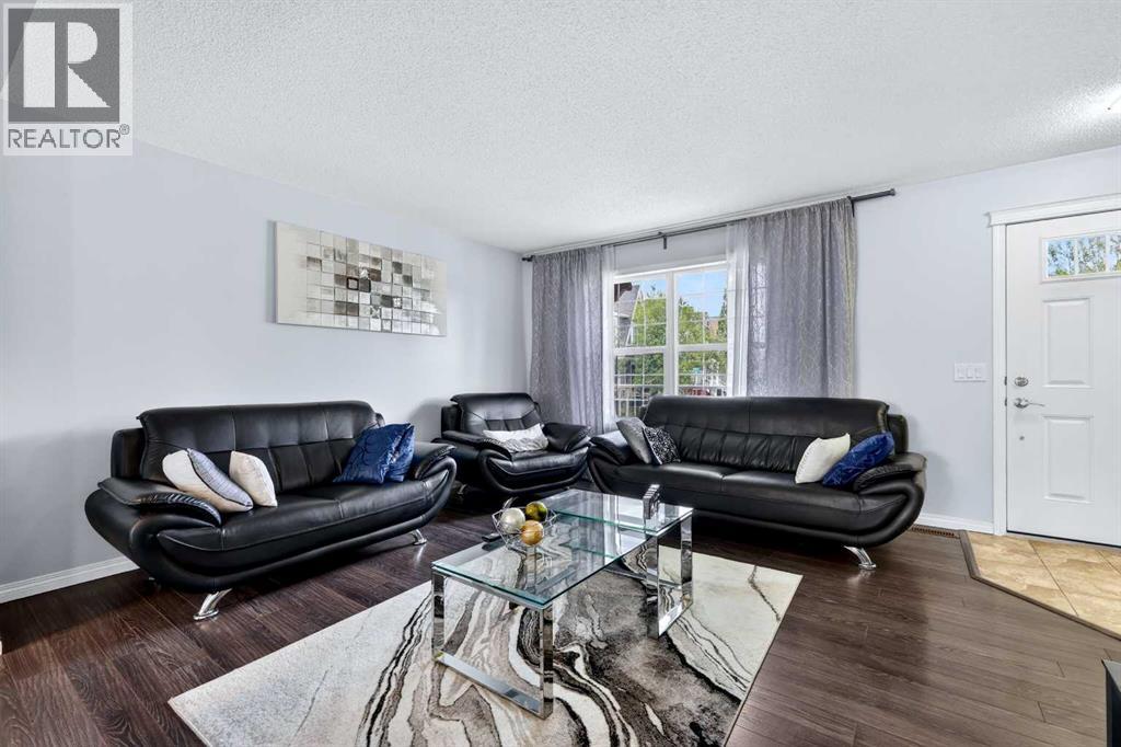 58 Auburn Crest Green Se, Calgary, Alberta  T3M 0Z2 - Photo 2 - A2319032
