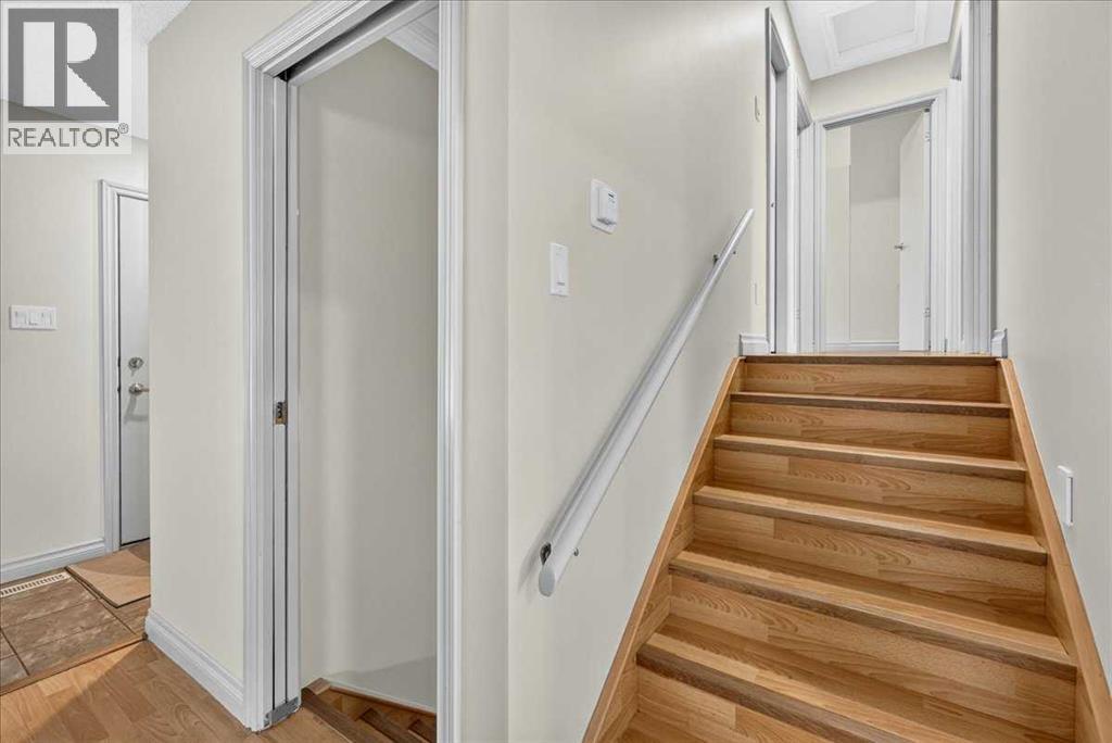 4707 Brockington Road NW, Calgary, Alberta  T2L 1R5 - Photo 12 - A2330736