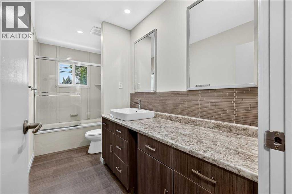 4707 Brockington Road NW, Calgary, Alberta  T2L 1R5 - Photo 18 - A2330736