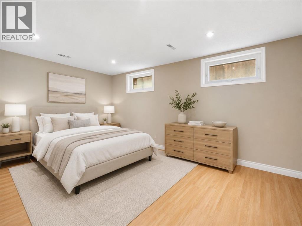2024 Crocus Road NW, Calgary, Alberta  T2L 0Z8 - Photo 30 - A2332139