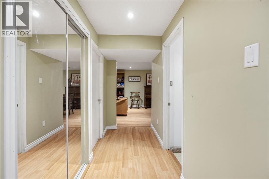 2024 Crocus Road NW, Calgary, Alberta  T2L 0Z8 - Photo 26 - A2332139