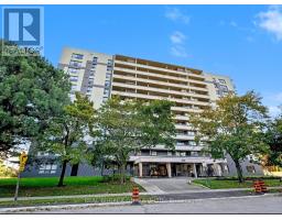 100 CANYON AVENUE, Toronto, Ontario