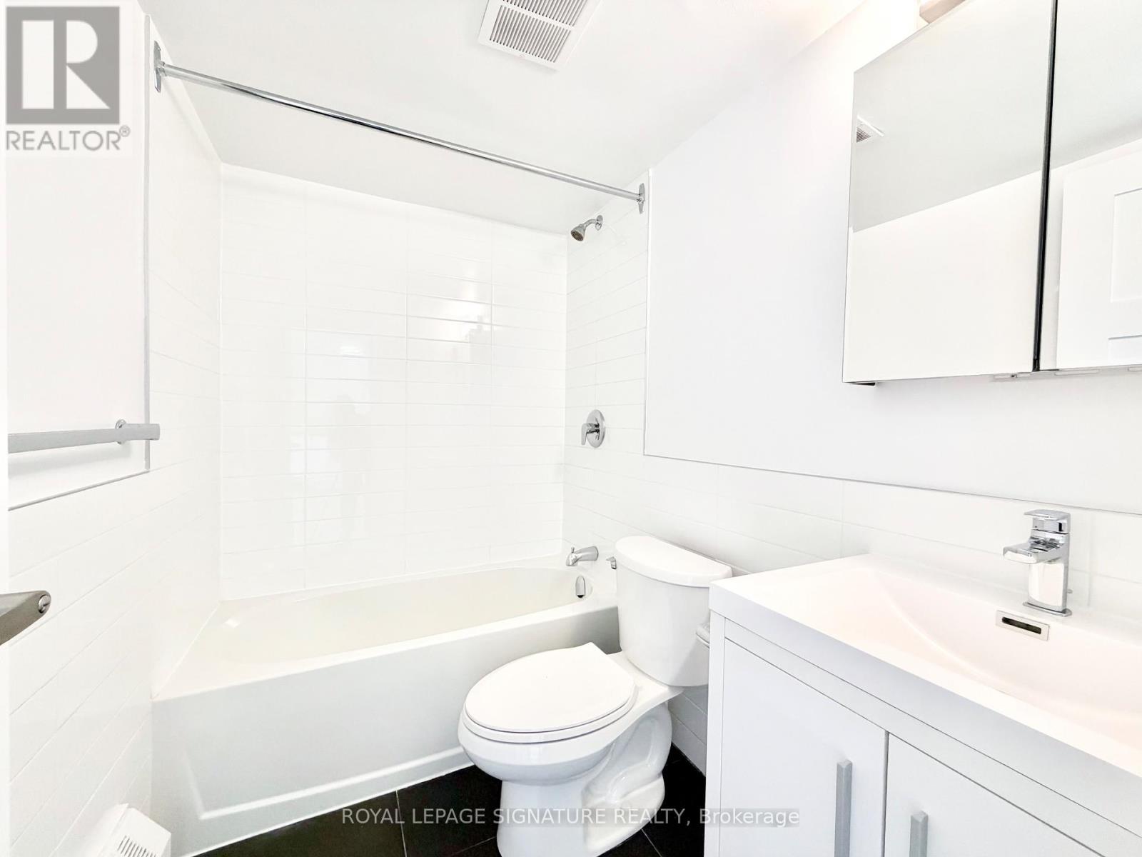 404 - 1500 Bathurst Street, Toronto, Ontario  M5P 3L3 - Photo 10 - C13620516