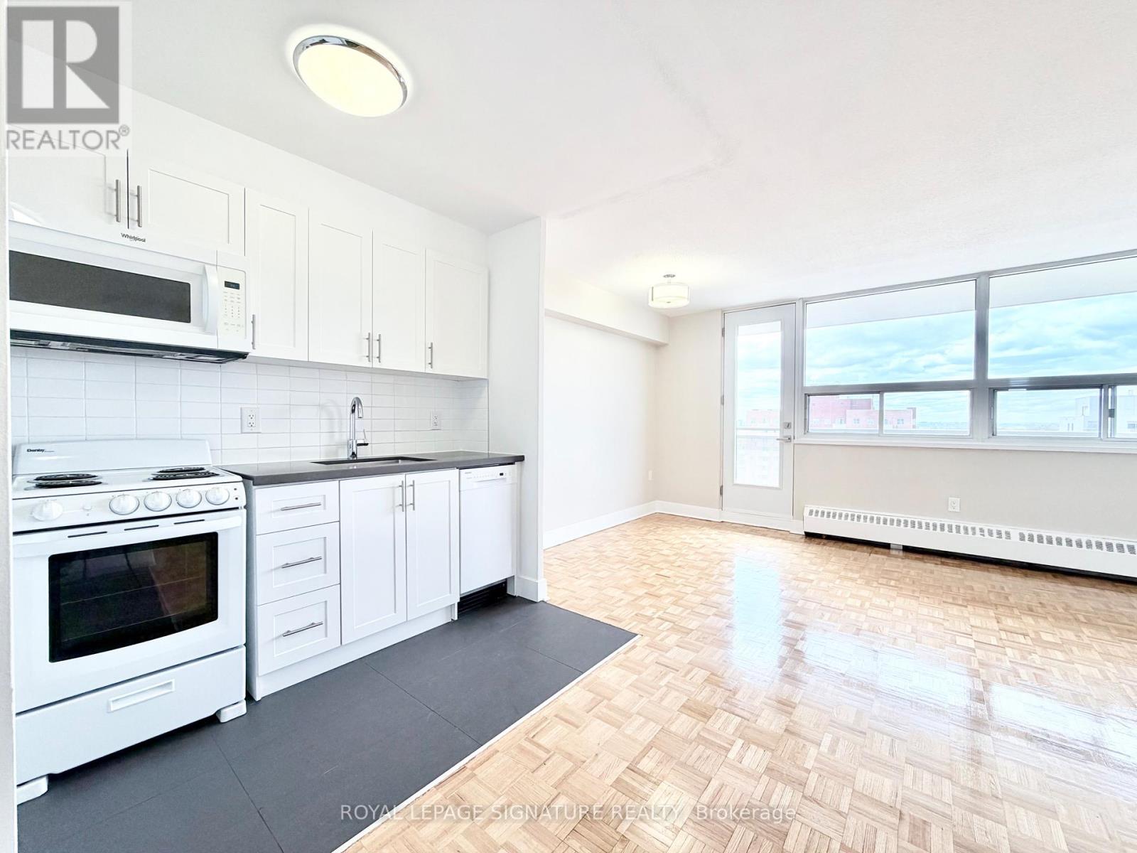 404 - 1500 Bathurst Street, Toronto, Ontario  M5P 3L3 - Photo 2 - C13620516