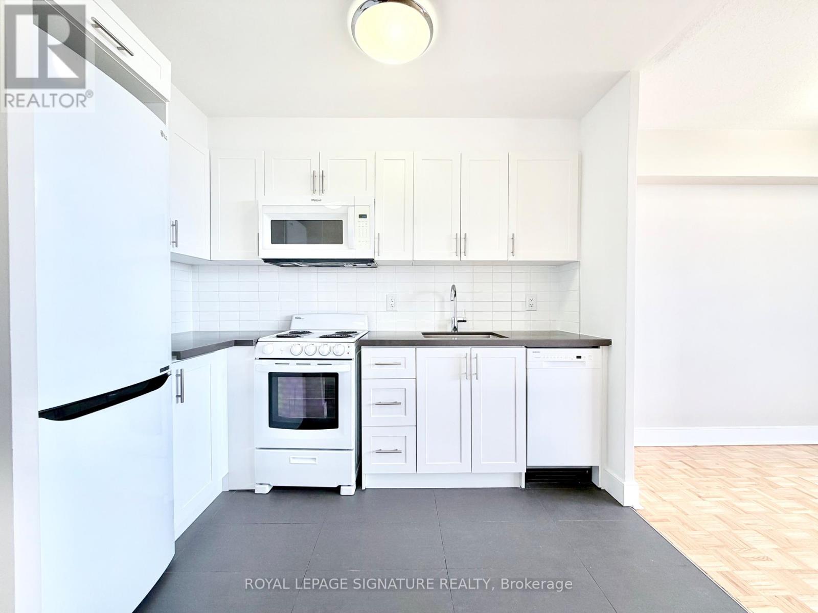 404 - 1500 Bathurst Street, Toronto, Ontario  M5P 3L3 - Photo 4 - C13620516