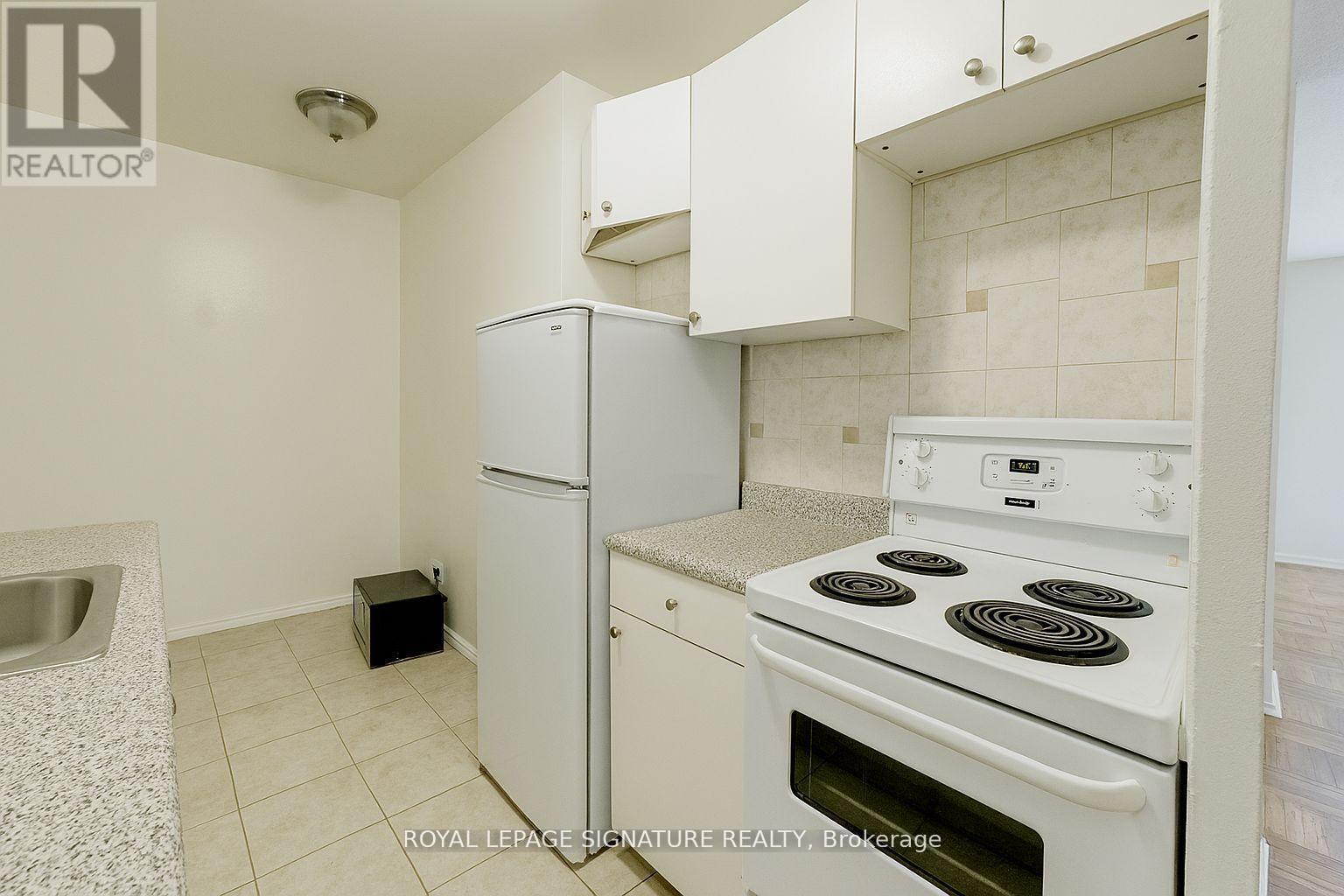 107 - 990 Avenue Road, Toronto, Ontario  M5P 2K8 - Photo 5 - C13620536