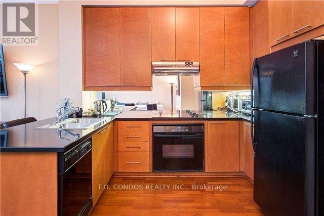 2001 - 1121 Bay Street, Toronto, Ontario M5S 3L9 - Photo 9 - C13620566