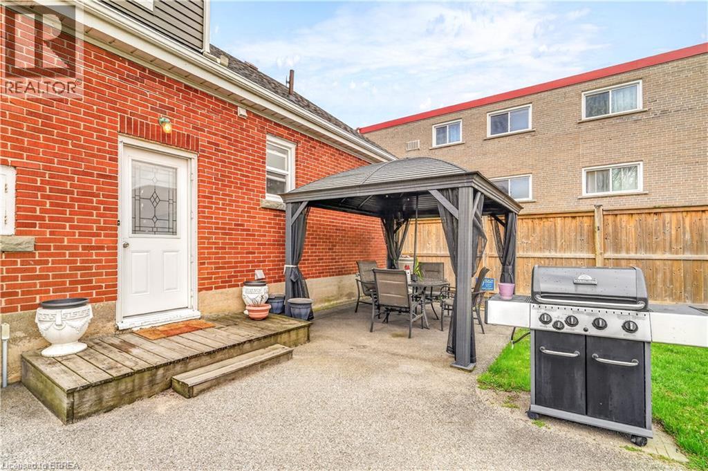 32 Fulton Street, Brantford, Ontario  N3R 4E5 - Photo 35 - 40838144