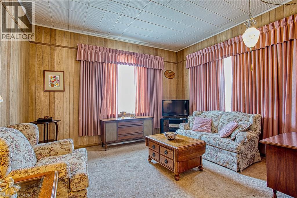 4207 William Street, Beamsville, Ontario  L3J 0K8 - Photo 11 - 40845182