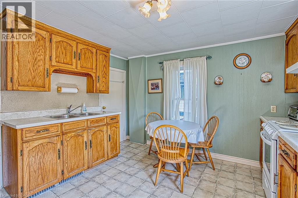 4207 William Street, Beamsville, Ontario  L3J 0K8 - Photo 15 - 40845182