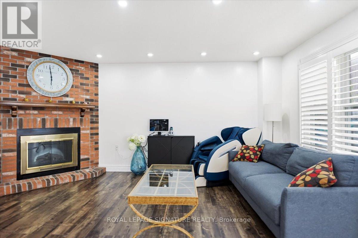 1778 Silverthorn Square, Pickering, Ontario L1V 5C4 - Photo 11 - E13620432