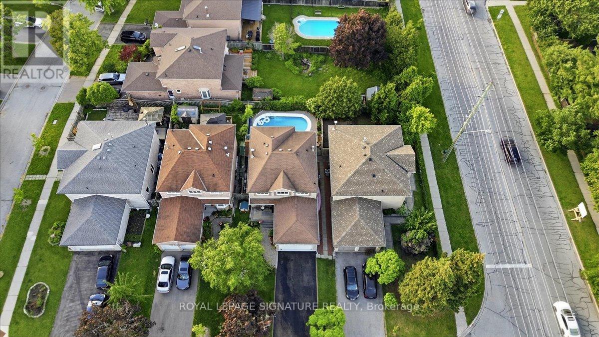 1778 Silverthorn Square, Pickering, Ontario L1V 5C4 - Photo 46 - E13620432