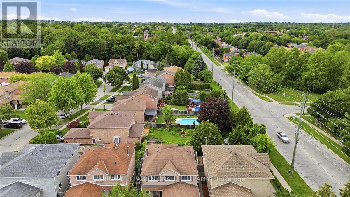 1778 Silverthorn Square, Pickering, Ontario L1V 5C4 - Photo 47 - E13620432