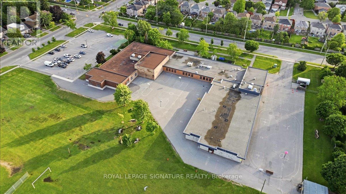 1778 Silverthorn Square, Pickering, Ontario L1V 5C4 - Photo 50 - E13620432