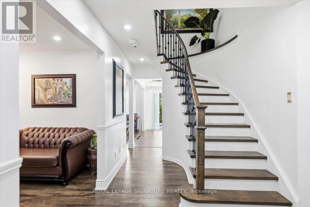 1778 Silverthorn Square, Pickering, Ontario L1V 5C4 - Photo 6 - E13620432