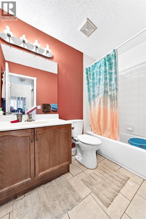 308 Taracove Estate Drive NE, Calgary, Alberta  T3J 5A1 - Photo 10 - A2333384