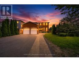 36 COLDSTREAM CRESCENT, Richmond Hill, Ontario