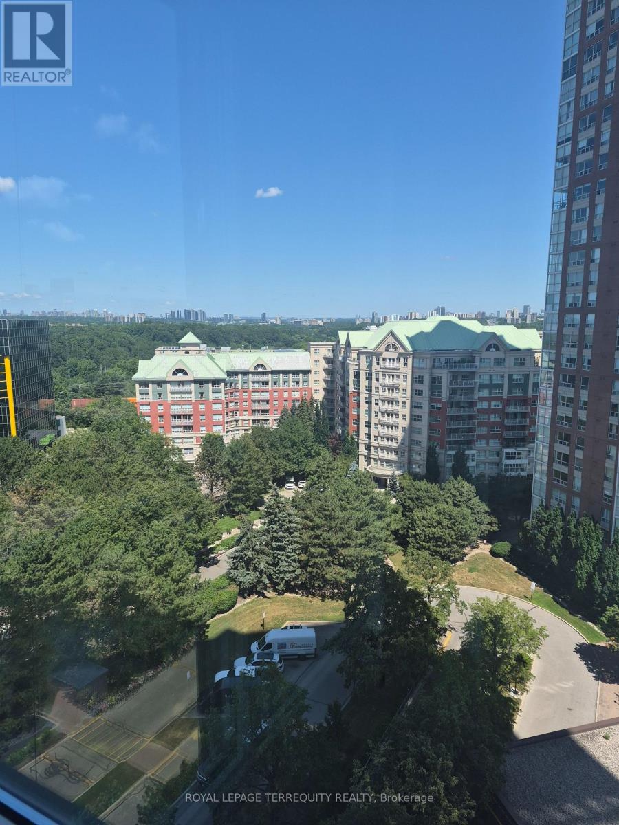 1306 - 5 Concorde Place, Toronto, Ontario  M3C 3M8 - Photo 14 - C13613718