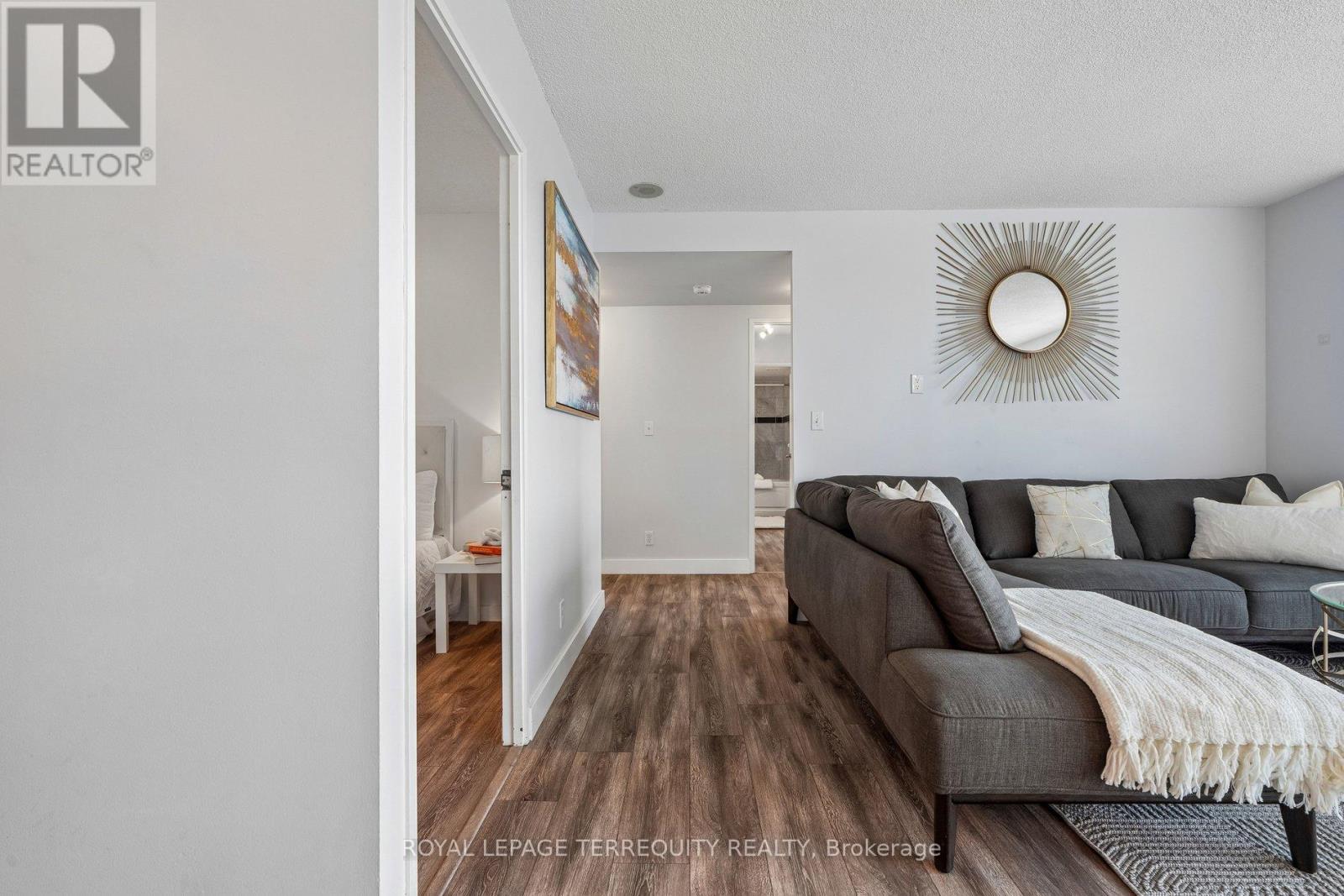 906 - 18 Lee Centre Drive, Toronto, Ontario  M1H 3H5 - Photo 13 - E13620402