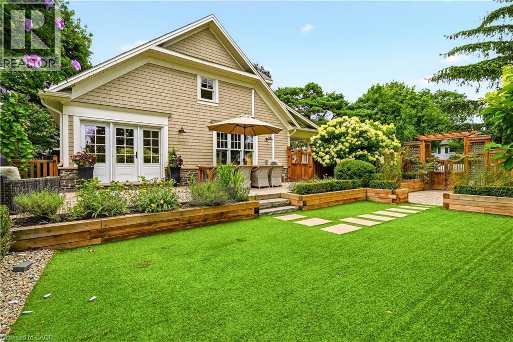 330 Camelot Court, Burlington, Ontario  L7L 2G3 - Photo 47 - 40846447