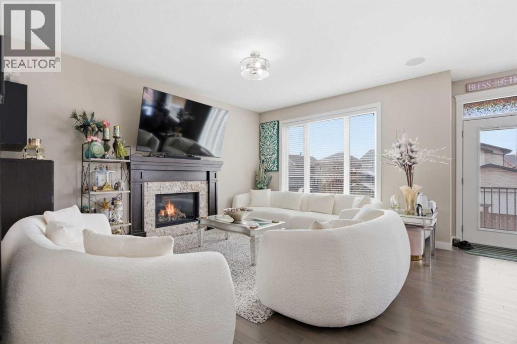 2620 Ravenslea Gardens Se, Airdrie, Alberta  T4A 0T2 - Photo 8 - A2324710