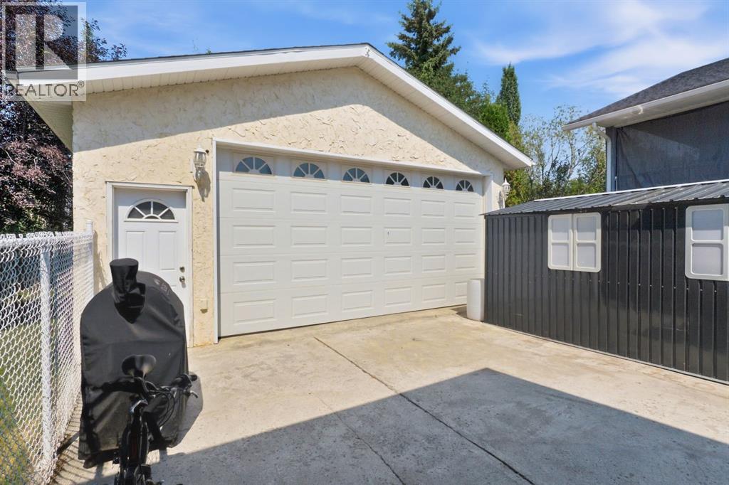 6206 Davis Place, Olds, Alberta  T4H 1V8 - Photo 38 - A2332151