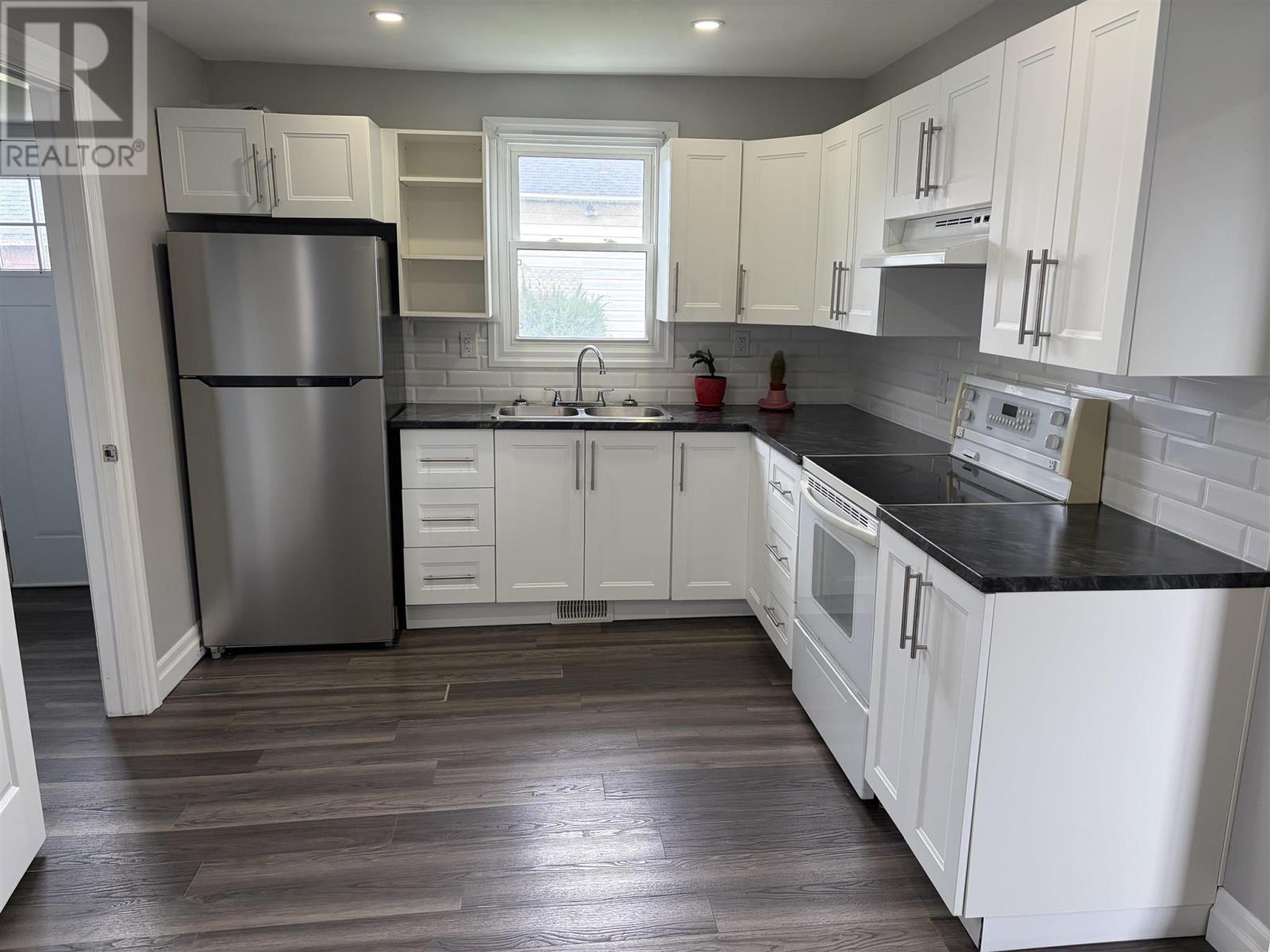 169 Goetz St, Sault Ste. Marie, Ontario  P6C 4W1 - Photo 7 - SM261927