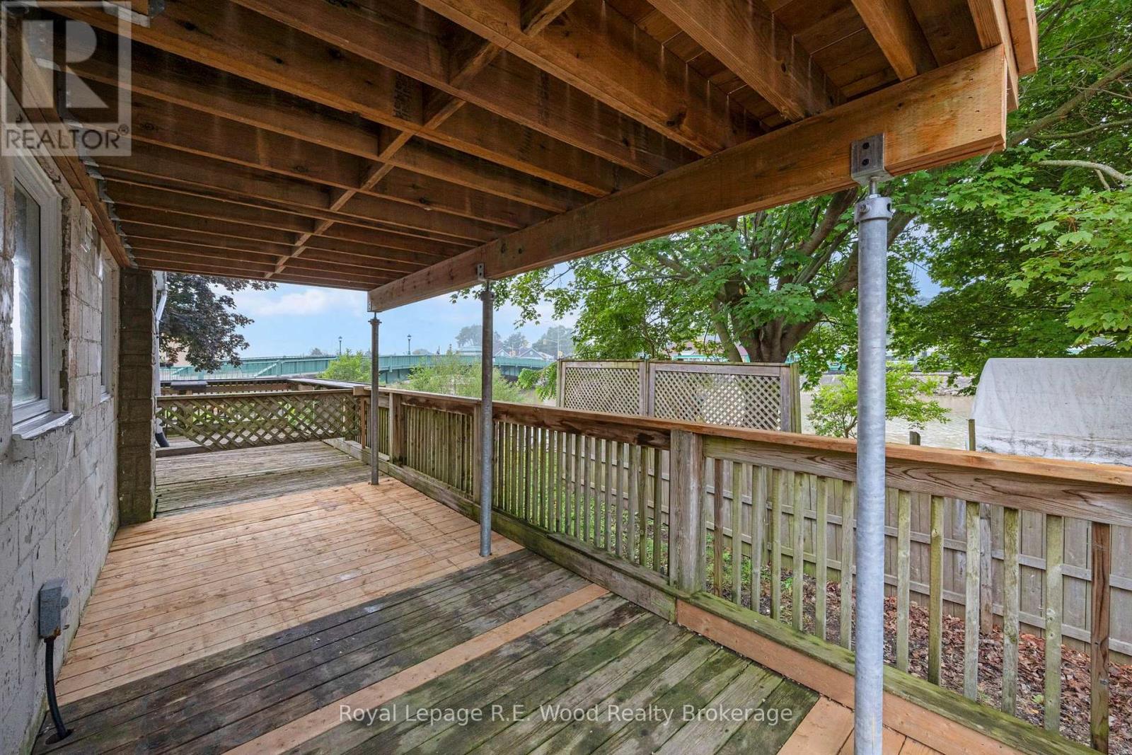 305 Bridge Street, Central Elgin, Ontario N5L 1C3 - Photo 20 - X13620666