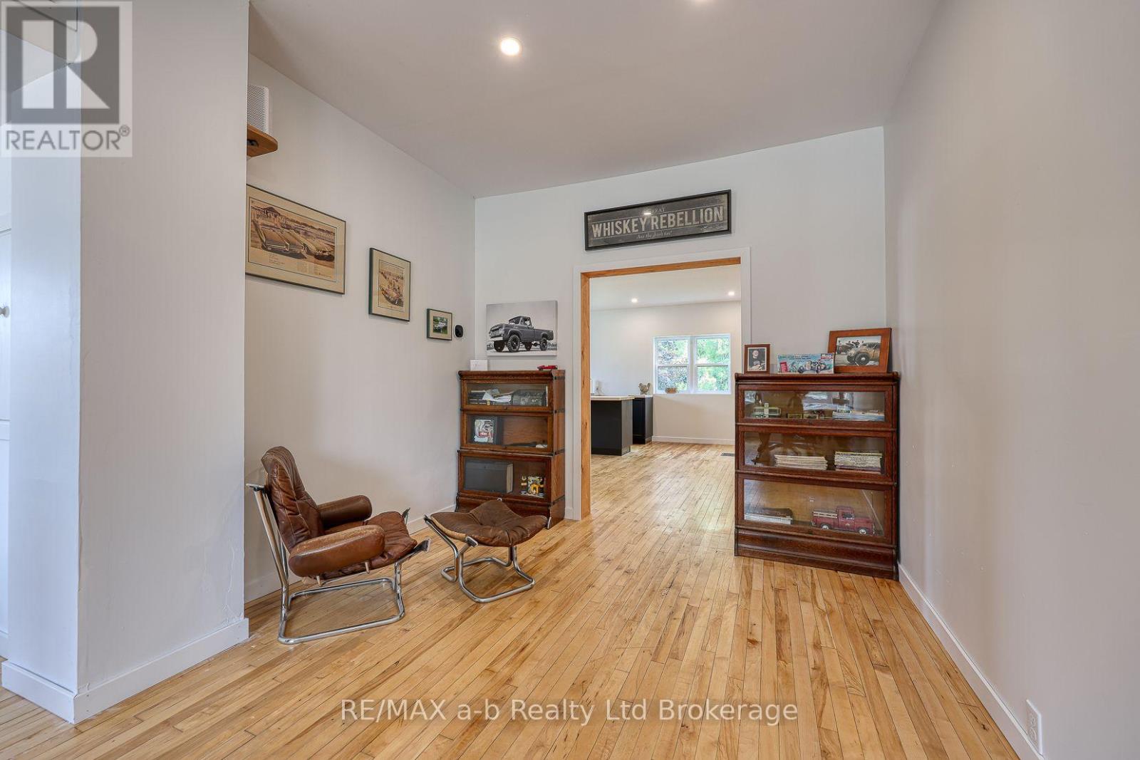 119 Woodstock Street S, East Zorra-Tavistock, Ontario  N0B 2R0 - Photo 12 - X13620684