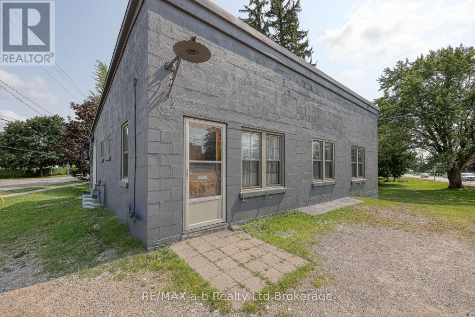 119 Woodstock Street S, East Zorra-Tavistock, Ontario  N0B 2R0 - Photo 8 - X13620684