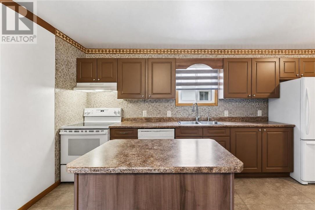 3066 River Road, Val Caron, Ontario  P3N 1E7 - Photo 10 - 2129468