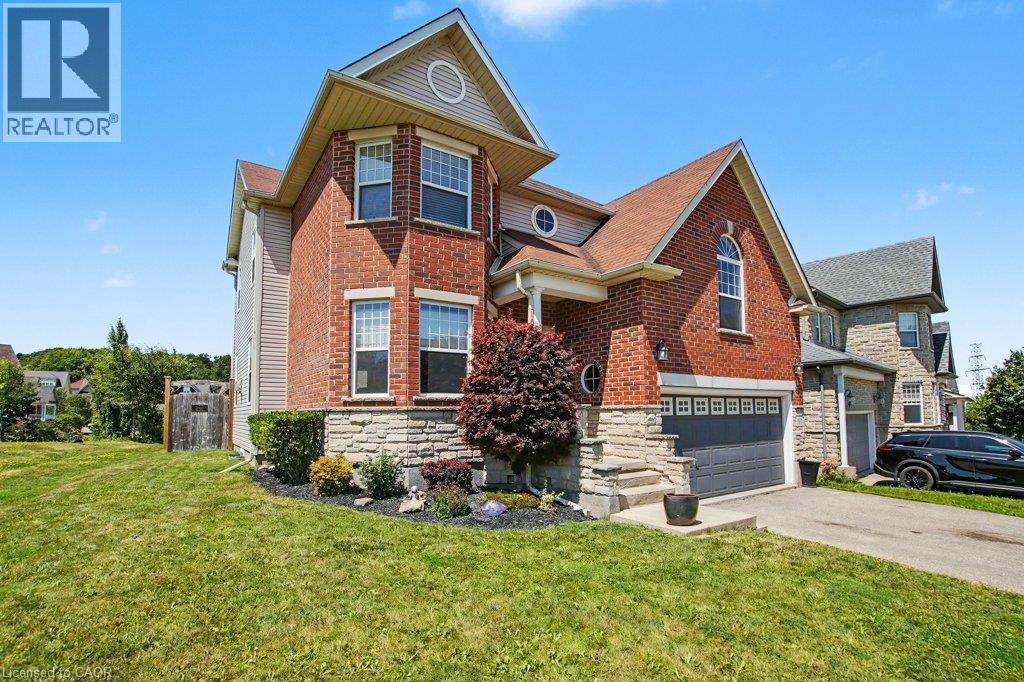 767 Lucerne Avenue, Waterloo, Ontario  N2T 2Y3 - Photo 3 - 40851830