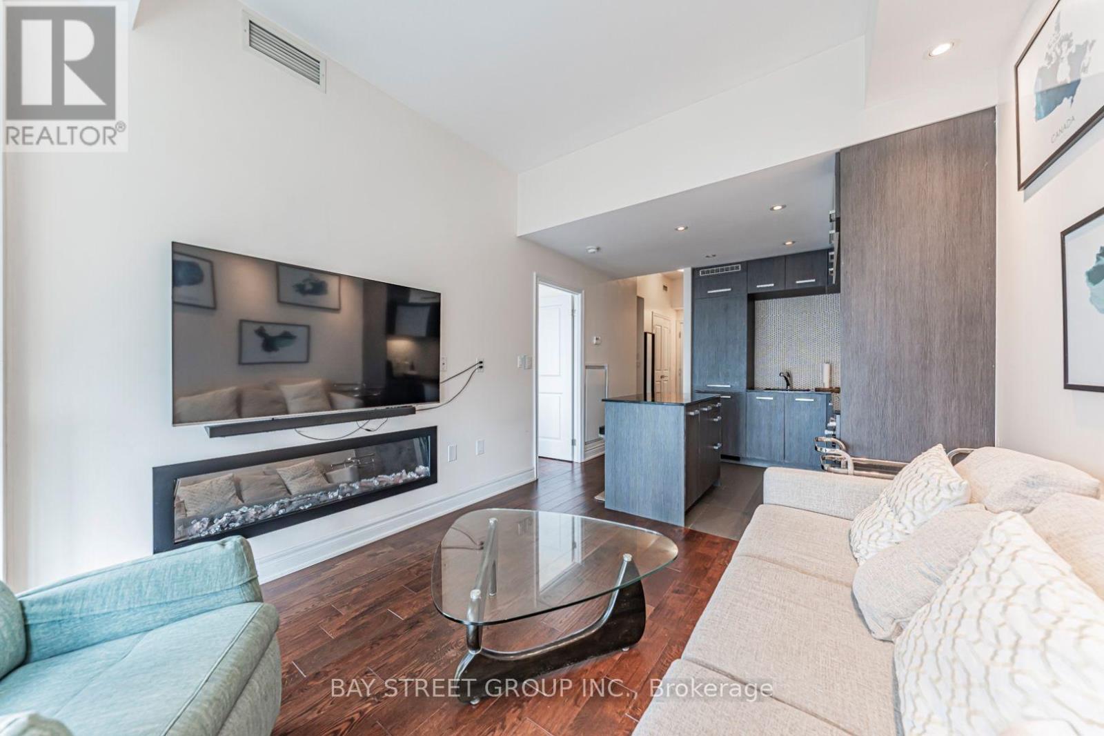 5403 - 8 The Esplanade, Toronto, Ontario  M5E 0A6 - Photo 21 - C13620626