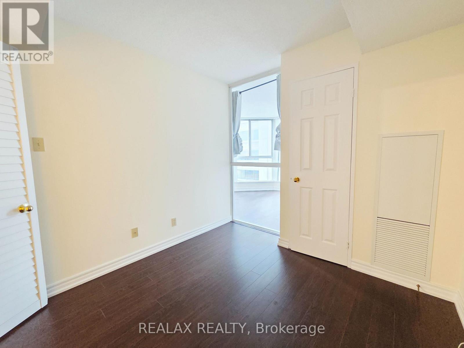 1403 - 55 Centre Avenue, Toronto, Ontario  M5G 2H5 - Photo 17 - C13620724