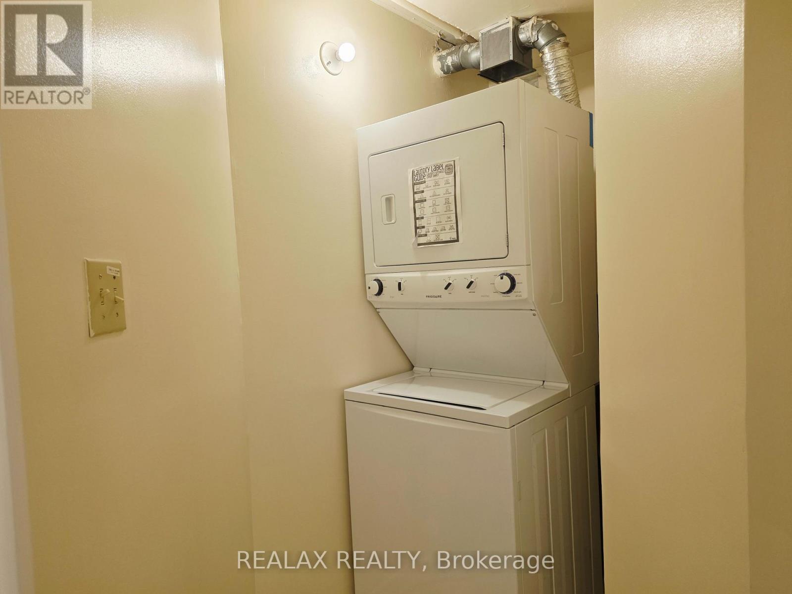 1403 - 55 Centre Avenue, Toronto, Ontario  M5G 2H5 - Photo 22 - C13620724