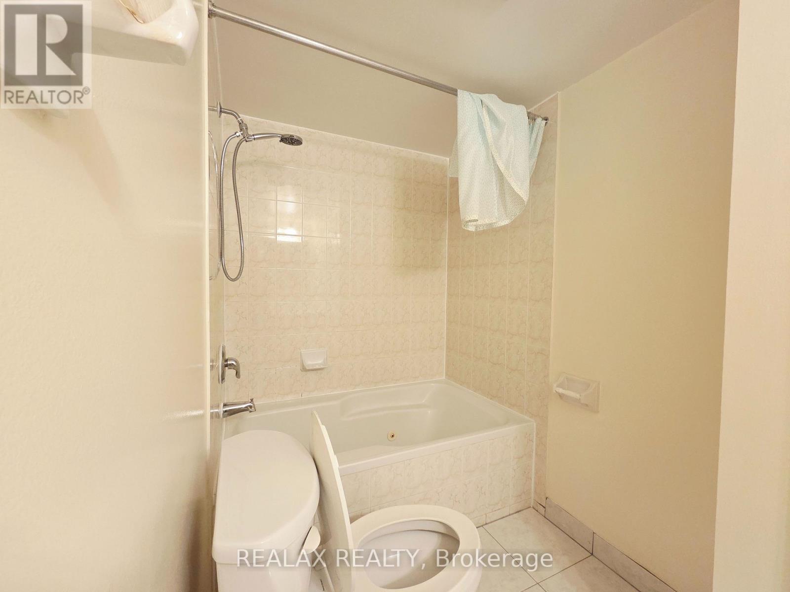 1403 - 55 Centre Avenue, Toronto, Ontario  M5G 2H5 - Photo 24 - C13620724