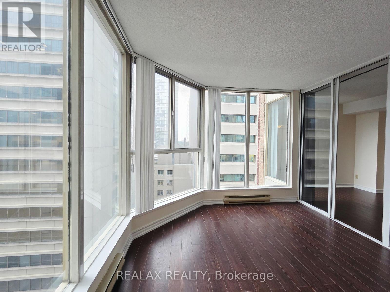 1403 - 55 Centre Avenue, Toronto, Ontario  M5G 2H5 - Photo 9 - C13620724